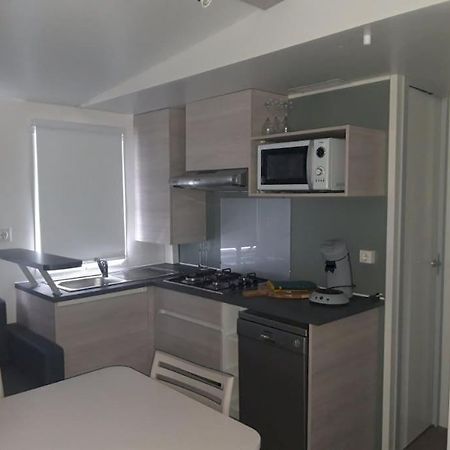 Calvi Mobil-Home Neuf Particulier Sur Camping Лумио Экстерьер фото